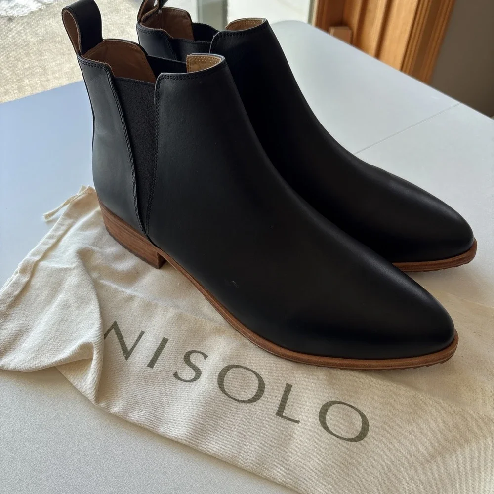 Nisolo eva everyday